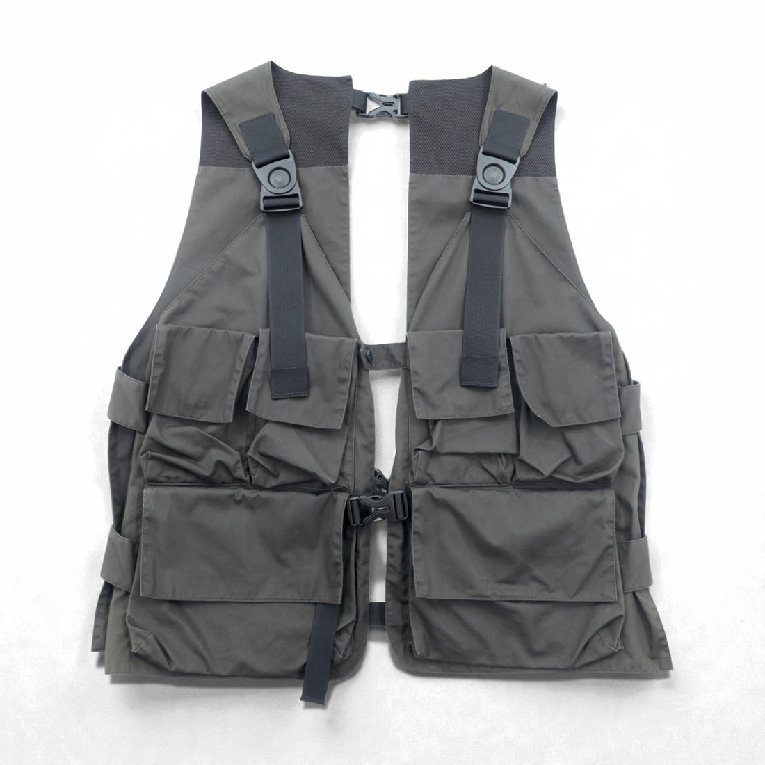 meanswhile ユーティリティベスト High Density Gabardine Split Vest FREE グレー MW-JKT21108 日本製