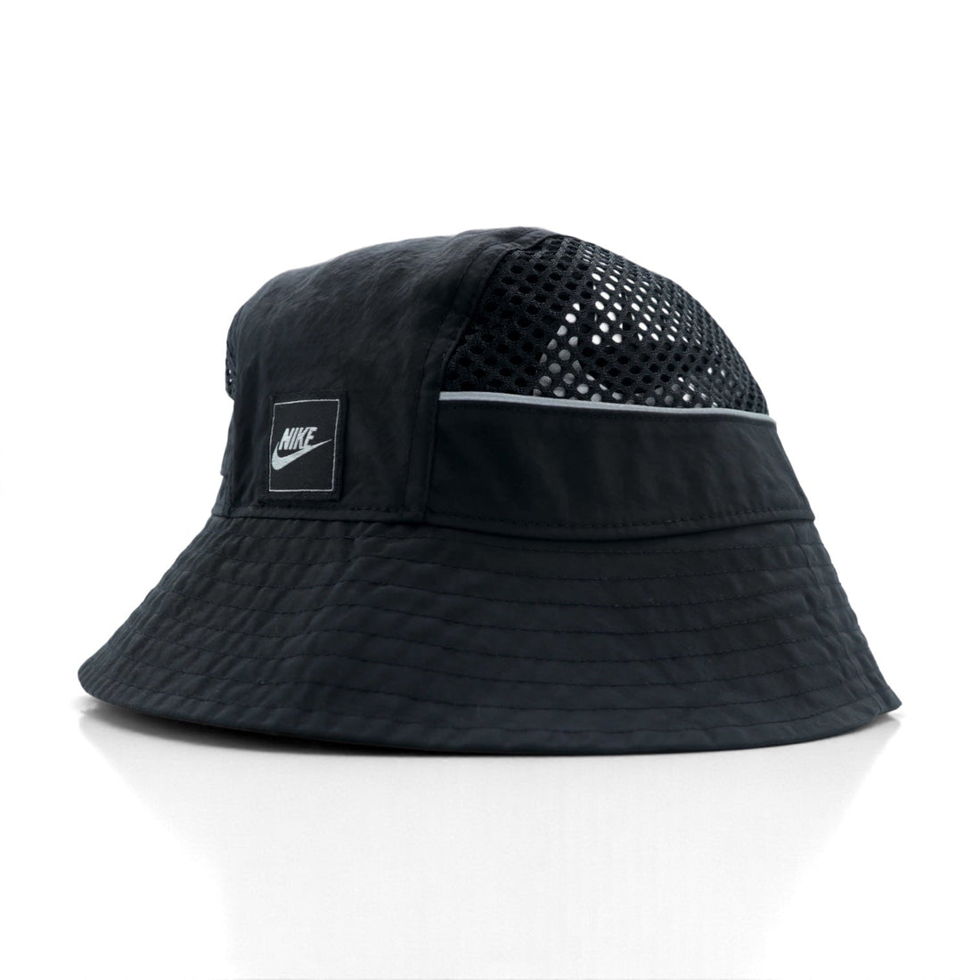 NIKE Bucket Hat with Mesh Pocket, Black Nylon Cap BV3363-010