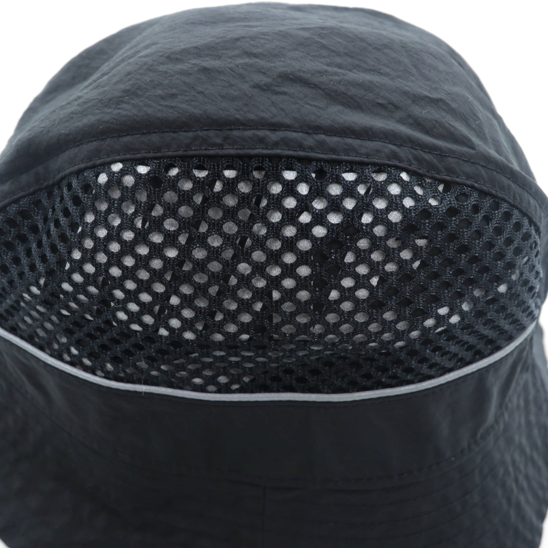 NIKE Bucket Hat with Mesh Pocket, Black Nylon Cap BV3363-010