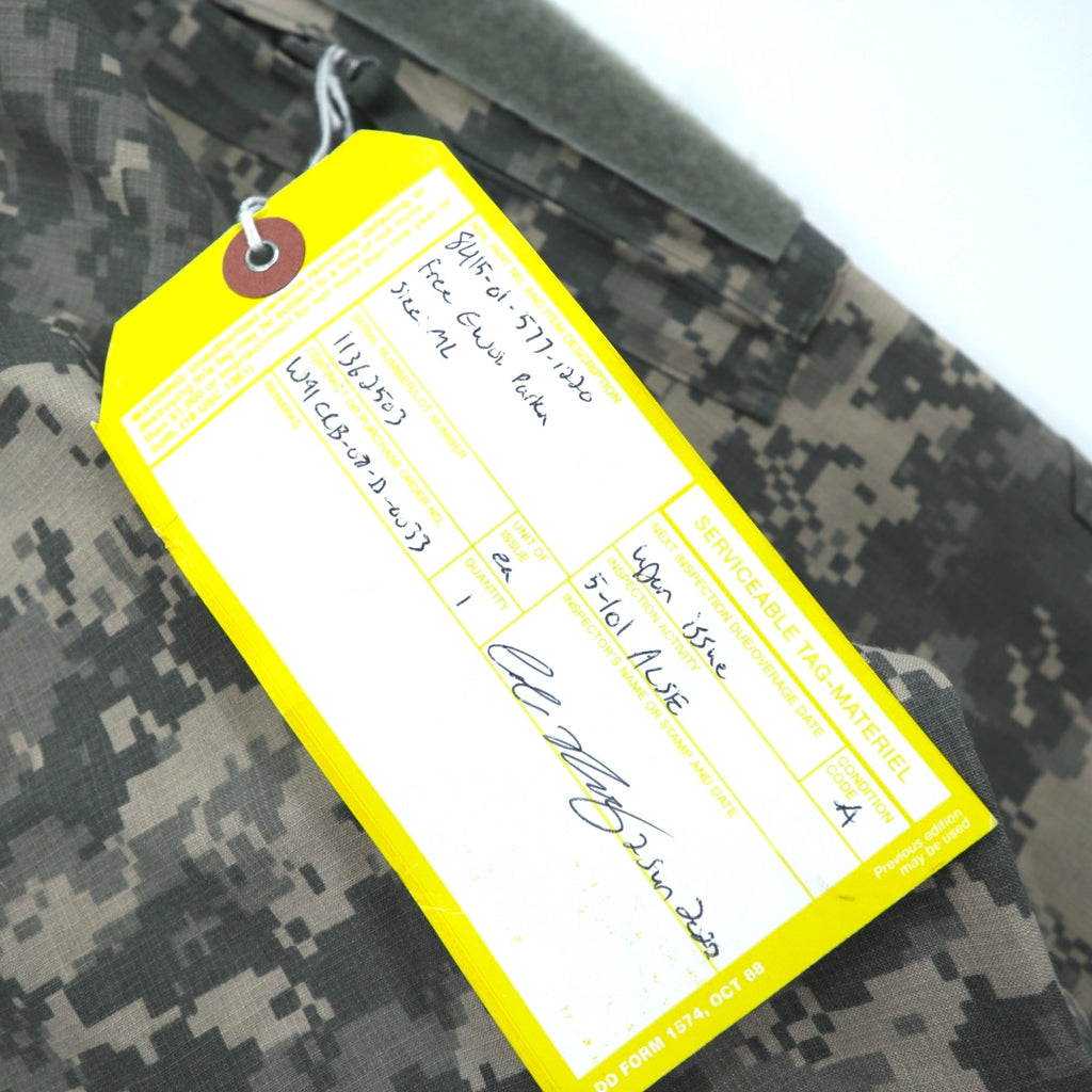 Vintage US ARMY FREE EWOL Hoodie, Large, ACU/UCP Digital Camo, Military Jacket, GORE-TEX, Waterproof, Aramid, Flame Retardant, PROPPER INTERNATIONAL INC, 8415-01-577-1220