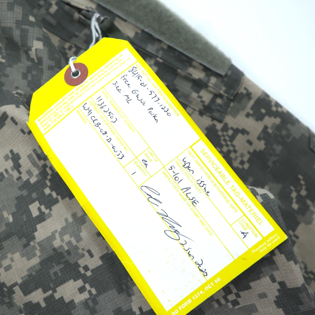 Vintage US ARMY FREE EWOL Hoodie, Large, ACU/UCP Digital Camo, Military Jacket, GORE-TEX, Waterproof, Aramid, Flame Retardant, PROPPER INTERNATIONAL INC, 8415-01-577-1220