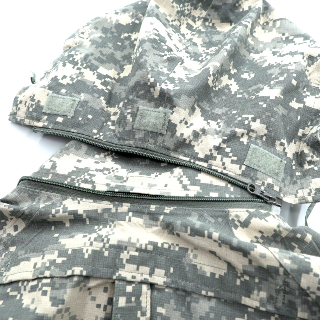 Vintage US ARMY FREE EWOL Hoodie, Large, ACU/UCP Digital Camo, Military Jacket, GORE-TEX, Waterproof, Aramid, Flame Retardant, PROPPER INTERNATIONAL INC, 8415-01-577-1220