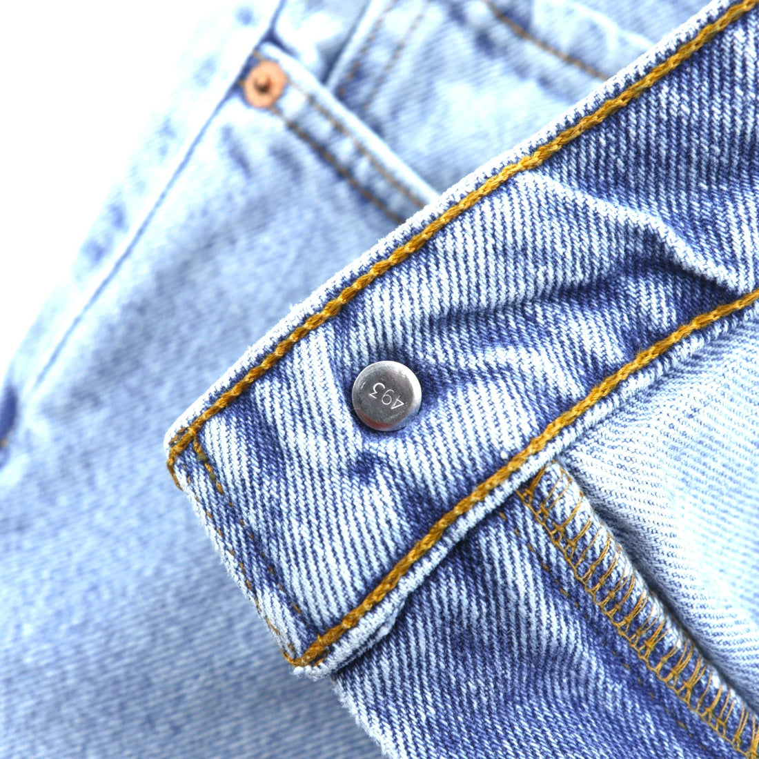 Levi's 90s Relaxed Fit Tapered Denim Pants Jeans, XL, Indigo, 00550-4891
