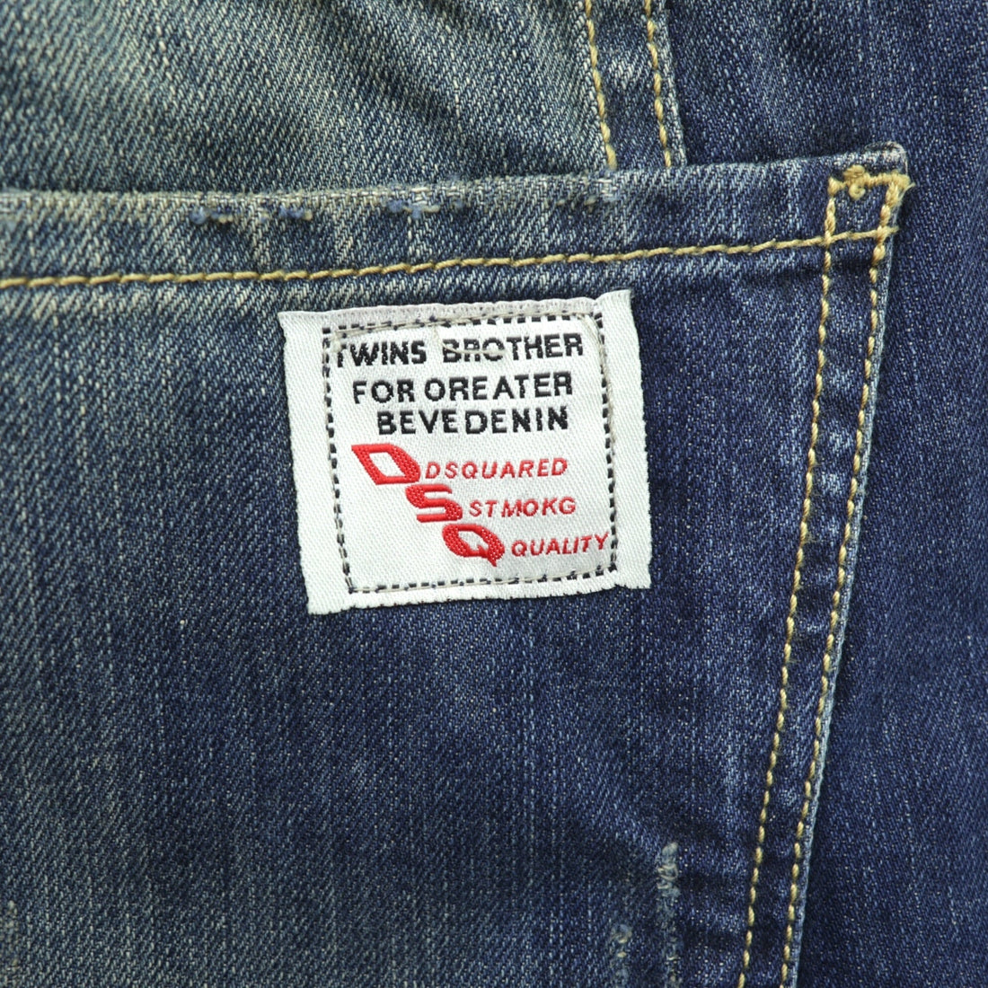 DSQUARED2 Distressed Denim Jeans Size 34/34 Made in Italy Destroyed Ripped Red Tag Fly