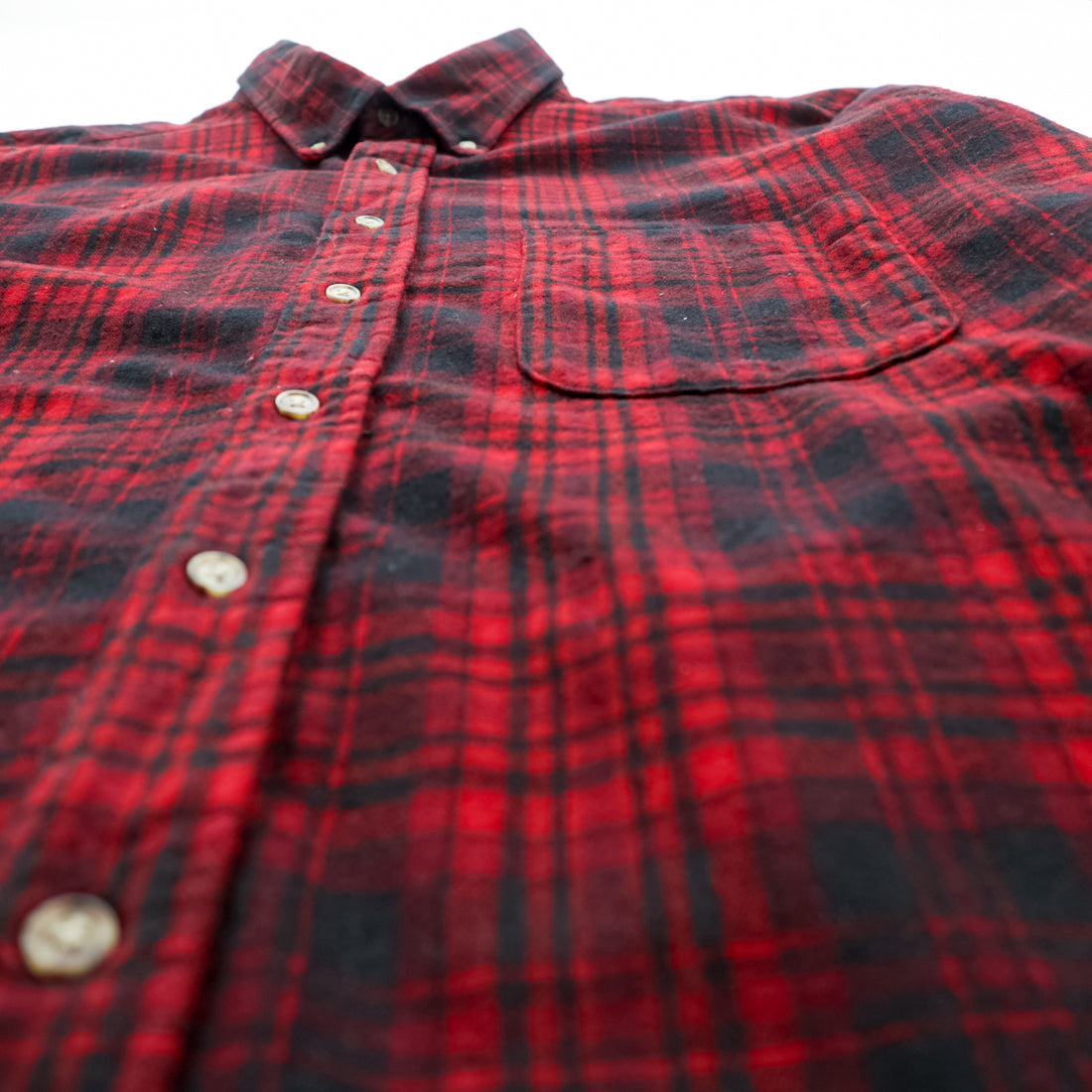Pendleton Wool Shirt XL Red Black Ombre Shadow Check Buffalo Plaid Button Down