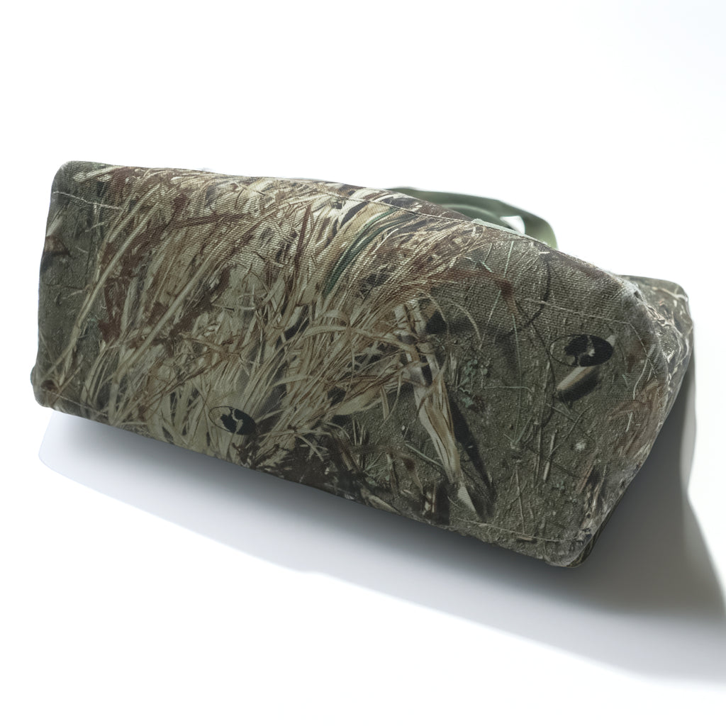 L.L.Bean Hunter's Waterproof Tote Bag in Mossy Oak and Realtree Camo with Zip Top