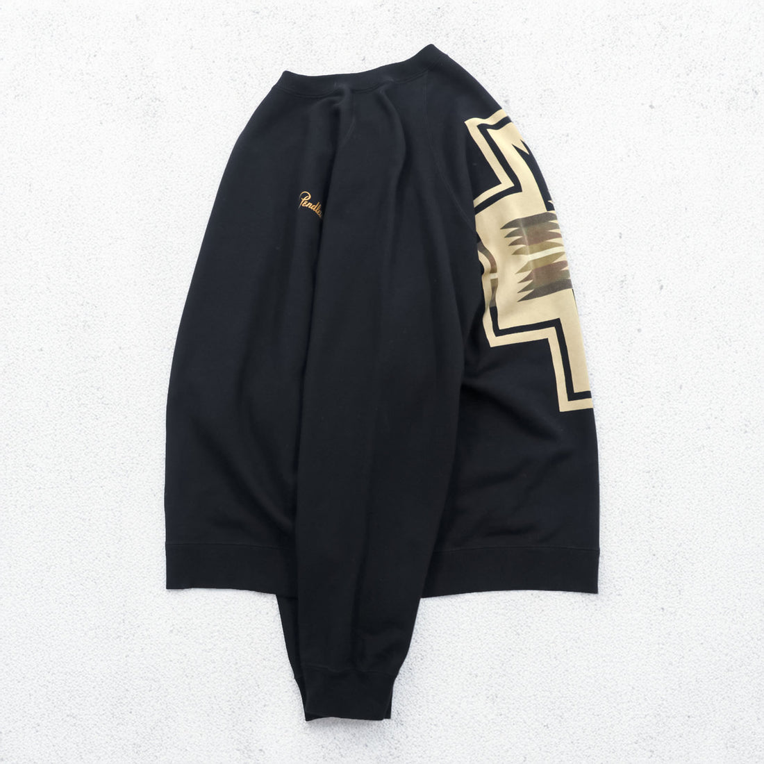 PENDLETON Back Print Sweatshirt, Size L, Black, 3475-3006
