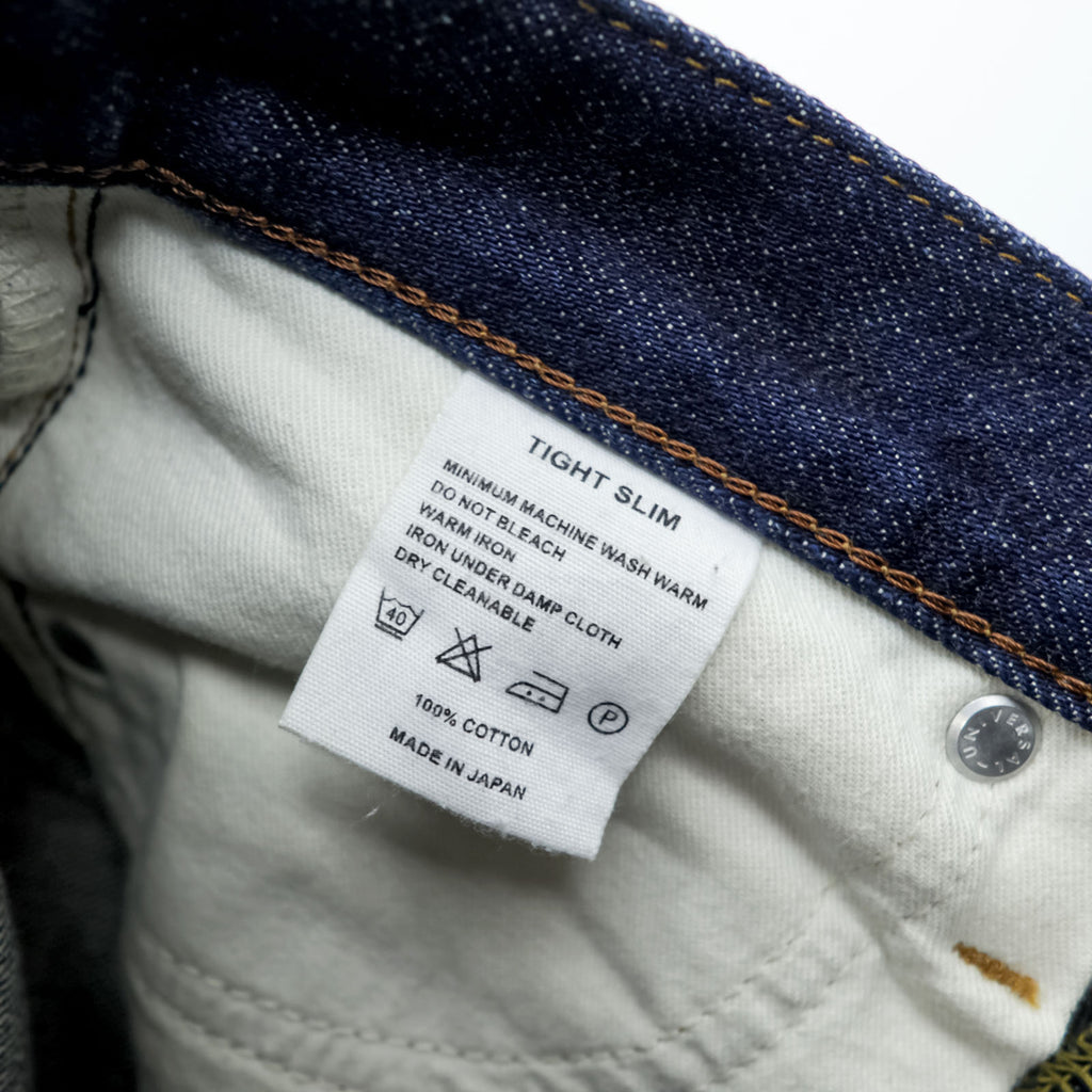 HYKE Tight Slim Indigo Denim Jeans Size 26 Made in Japan Minimalist Skinny Fit Dark Wash