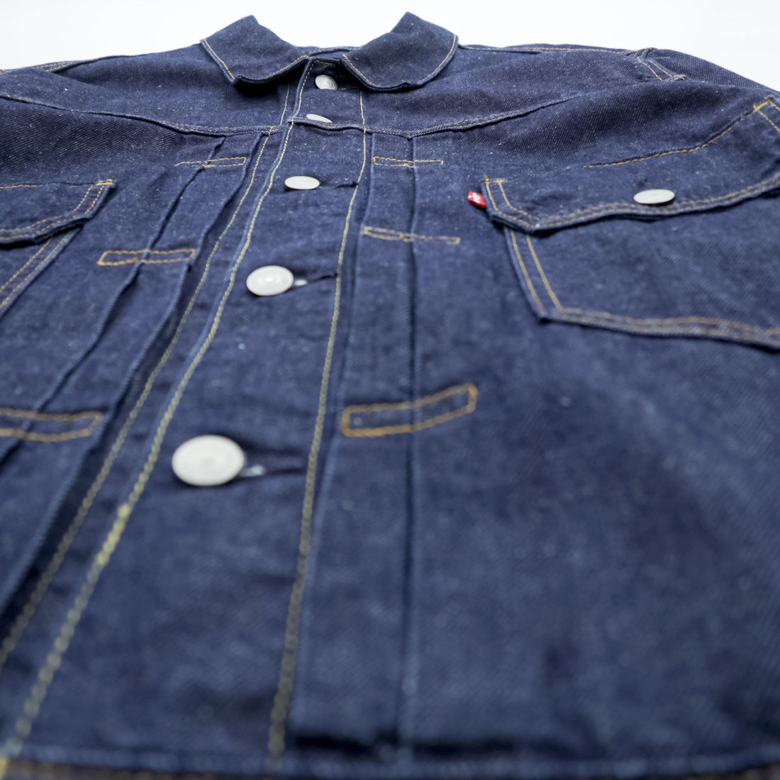 Levi Strauss TYPE 2 Trucker Jacket 2Tuck Pleats Big E Loose Fit Dark Blue L 56862-0002