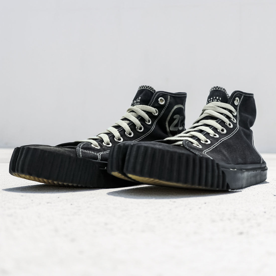 Maison Margiela Tabi Canvas High Hi-Sneakers US8 Canvas Black