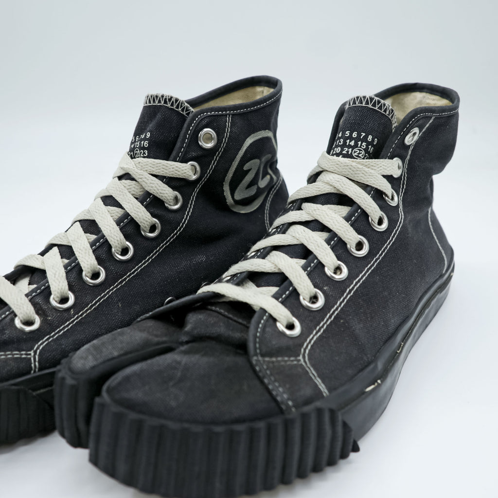 Maison Margiela Tabi Canvas High Hi-Sneakers US8 Canvas Black
