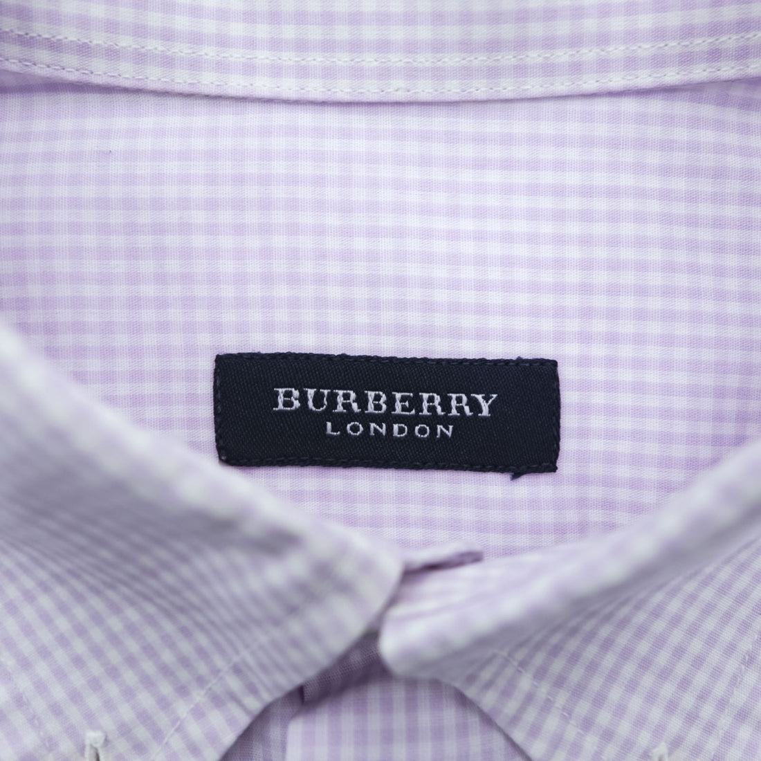 BURBERRY button-down shirt, size XL and up, checked pattern, single-point logo, purple, white. NEW BRADYS