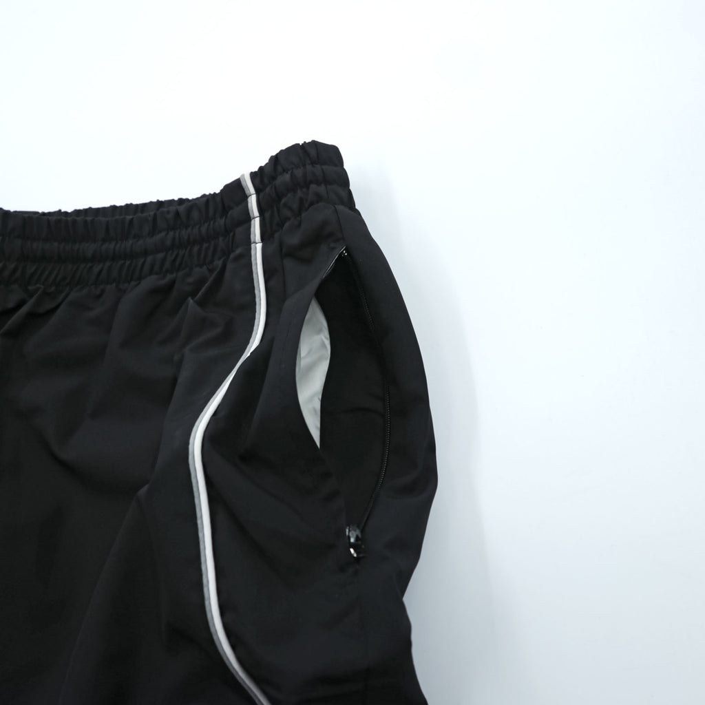 umbro トラックパンツ ジャージ XL ブラック サイドライン 裾ジップ ナイロン