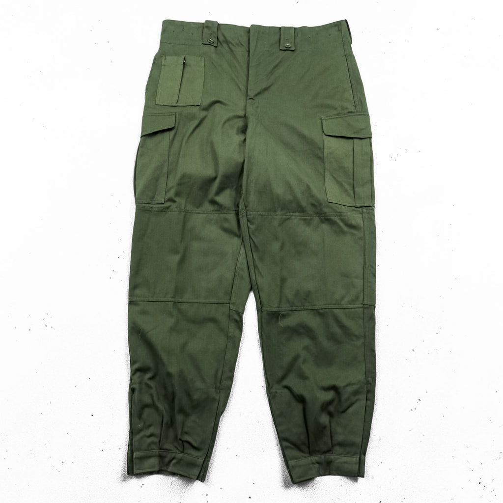 70s Vintage Belgian Army M64 Field Cargo Pants SEYNTEX 1975 Olive Green Cotton Satin Military Trousers Vintage