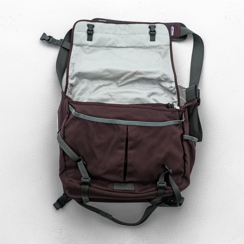 Patagonia HALFMASS Messenger, Shoulder Bag, Bordeaux, Laptop Compartment, 48274F9