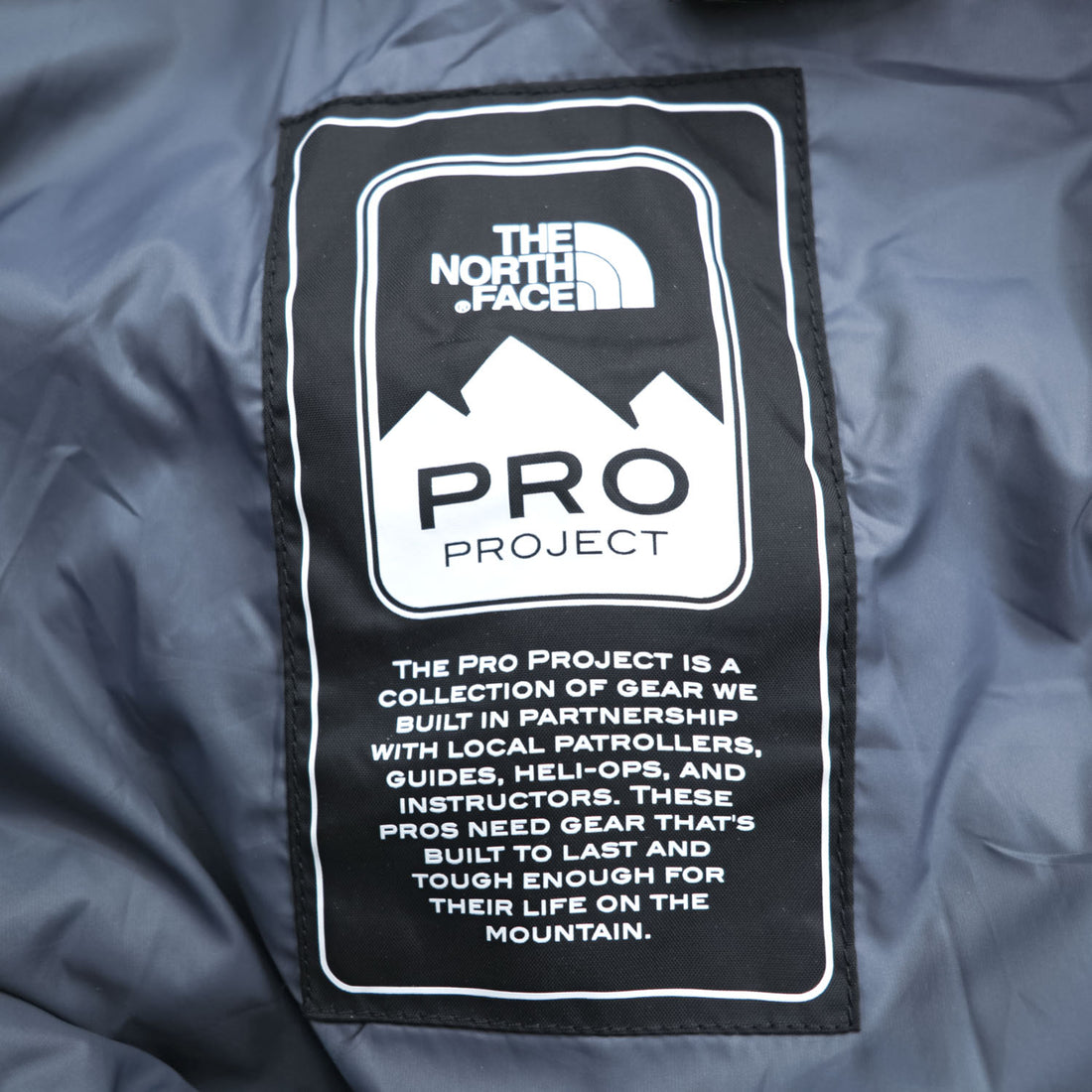 THE NORTH FACE GORE-TEX Shell Outdoor Pants Rain Pants M Gray Waterproof POWDER GUIDE PANTS PRO PROJECT NF0A34NN