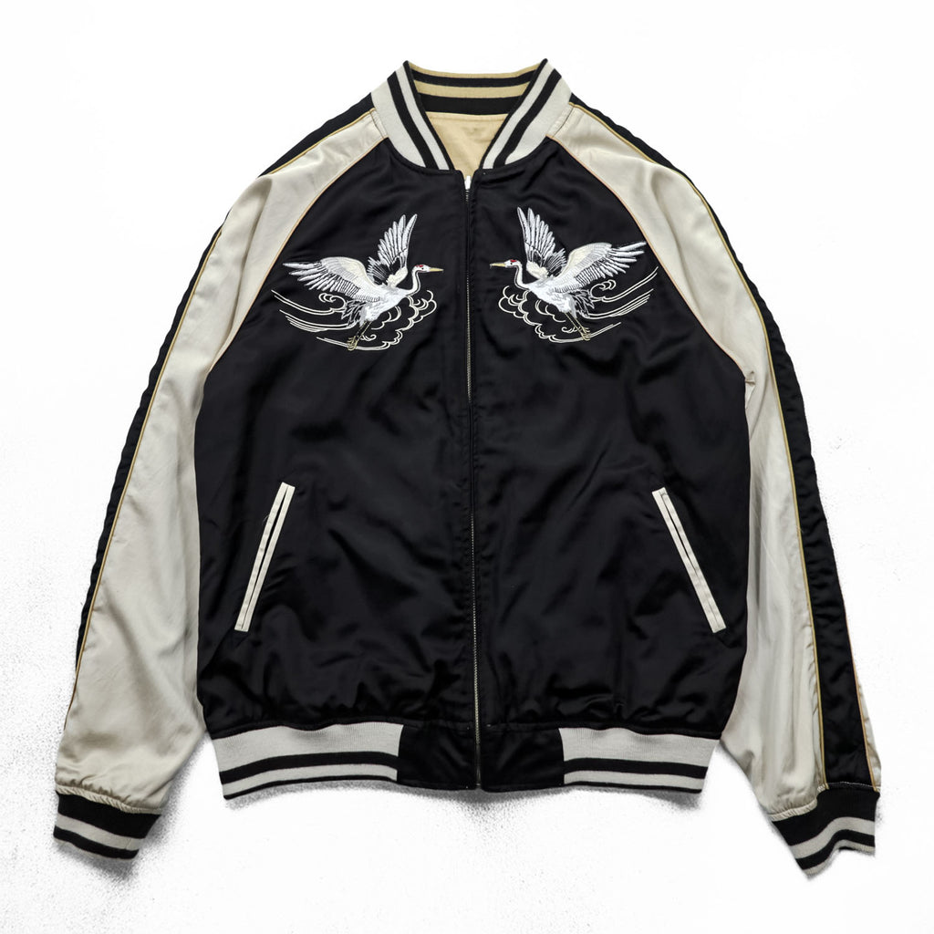Karakuri Tamashi Reversible Souvenir Jacket, Size L, Satin Rayon, Black/Beige Japanese Embroidery Nishikigoi Carp Crane 283814