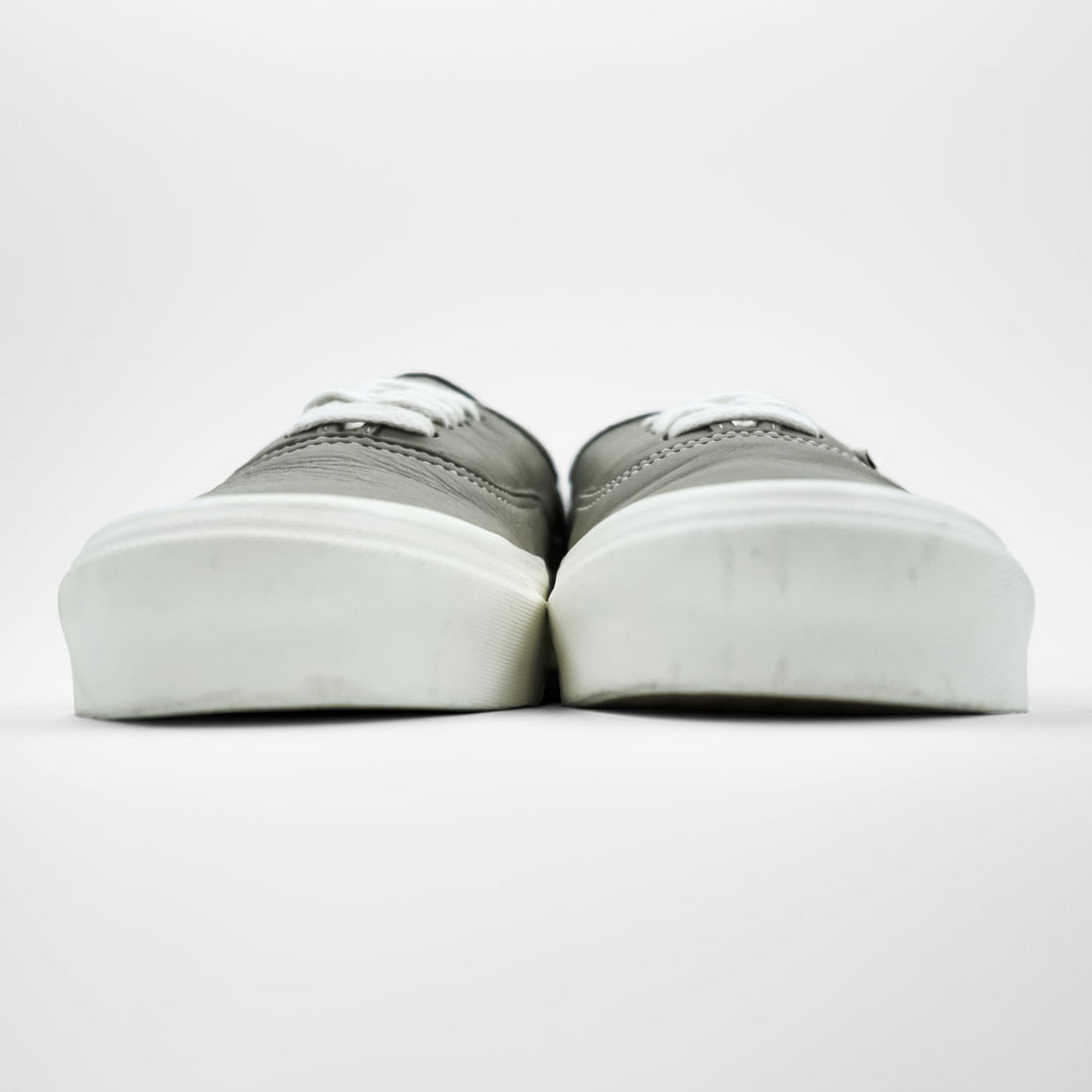 VANS AUTHENTIC E LTR Grained Leather Low-Cut Sneakers Gray US9