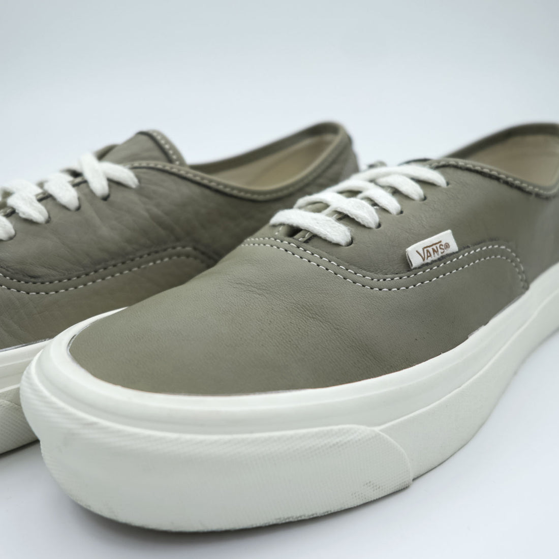 VANS AUTHENTIC E LTR Grained Leather Low-Cut Sneakers Gray US9