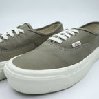 VANS AUTHENTIC E LTR Grained Leather Low-Cut Sneakers Gray US9