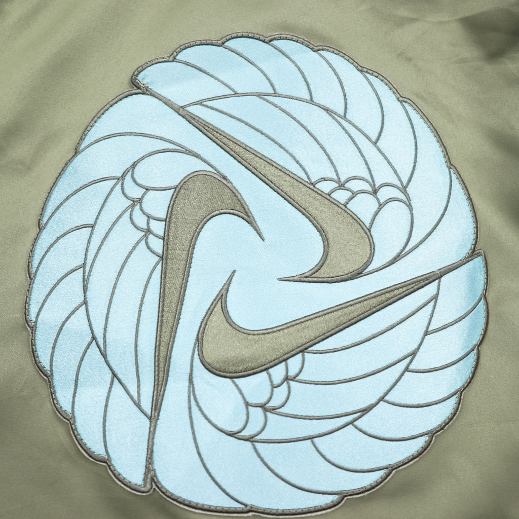 NIKE サテン ロングコート ウエスト ドローコード 風車  Icon Clash Satin Long Jacket CU5974-342
