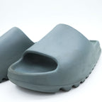 adidas YEEZY Slide Sandals US9 Grey ONYX
