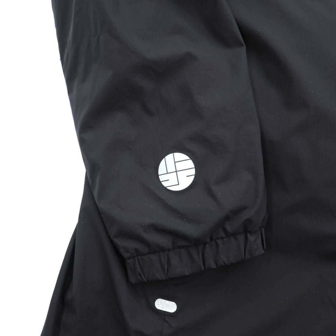 alk phenix Mountain Parka Shell Rain Jacket L Black Dome Coat P09520T51
