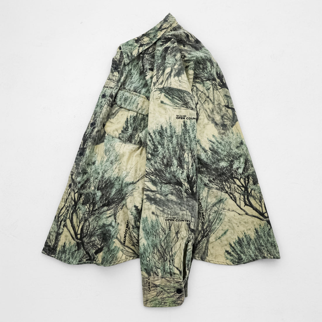 Cabela's 90s Vintage Open Country Camo Hunting Shirt Jacket Tree Print Cotton Blend L Regular Made in Macau
