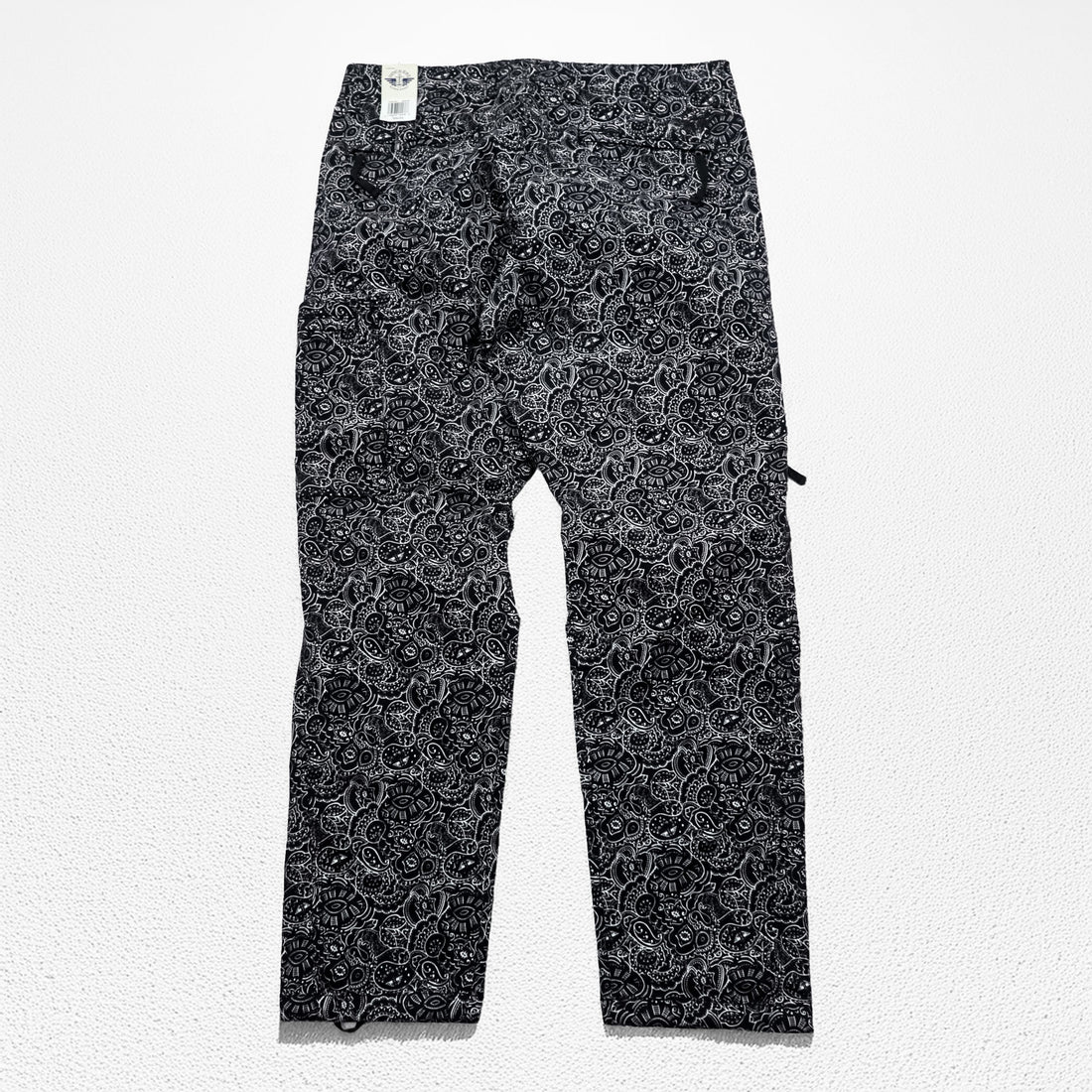 DOCKERS (Levi Strauss) Utility Cargo Pants L Black, White Patterned ALPHA KHAKI Unused 75798-0009