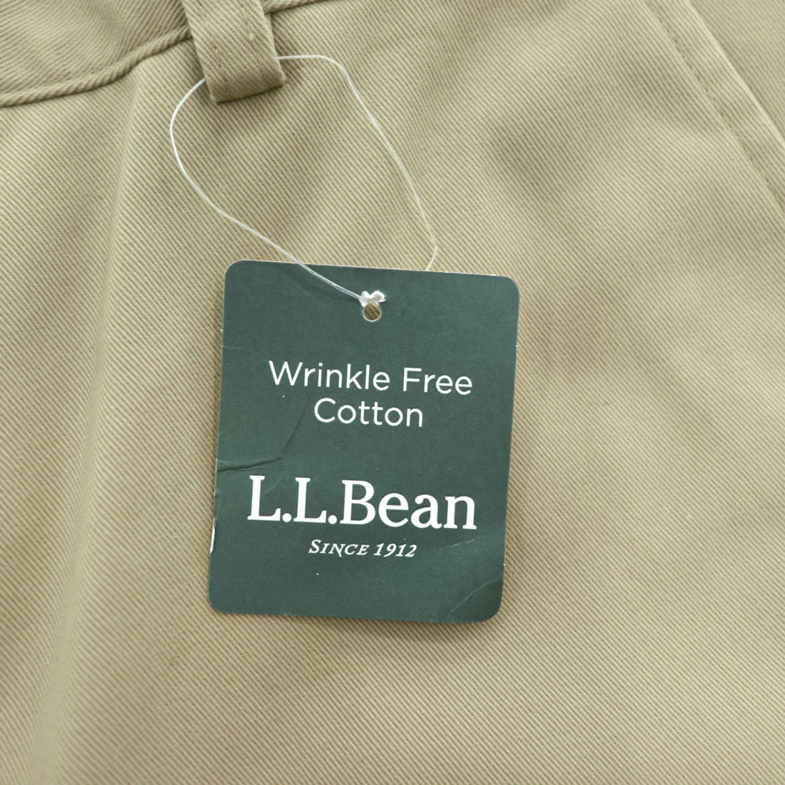 L.L.Bean Chino Pants, Size L, Beige, Comfort Waist, Unused, Wrinkle-Free, Wrinkle-Resistant, 245698