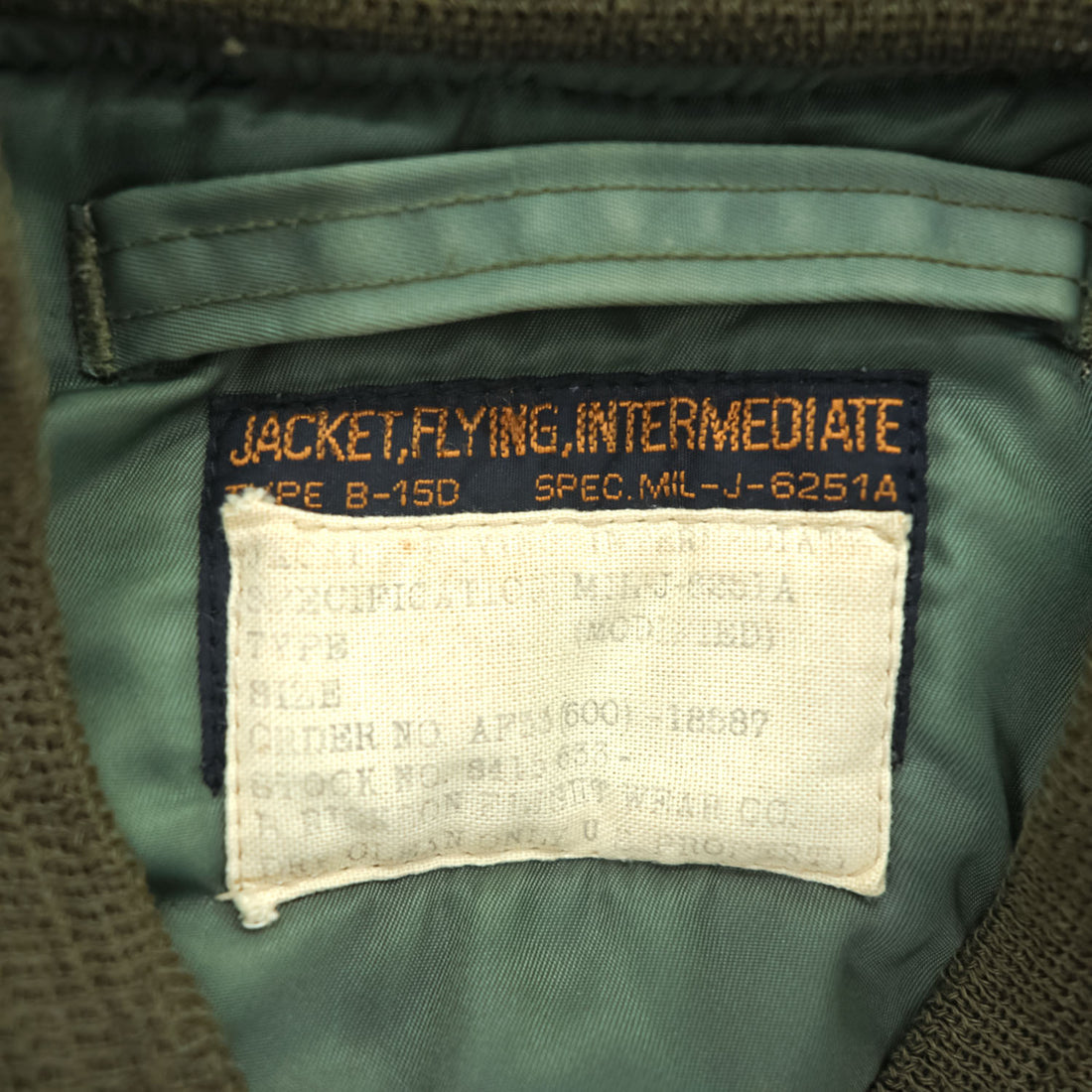 BUZZ RICKSON'S ミリタリー B-15D フライトジャケット M セージグリーン MIL-J-6251A 短丈 MA-1原型