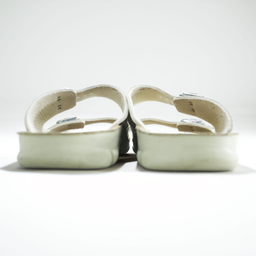 BIRKENSTOCK German-made sandals, US size 8.5, white, Arizona.