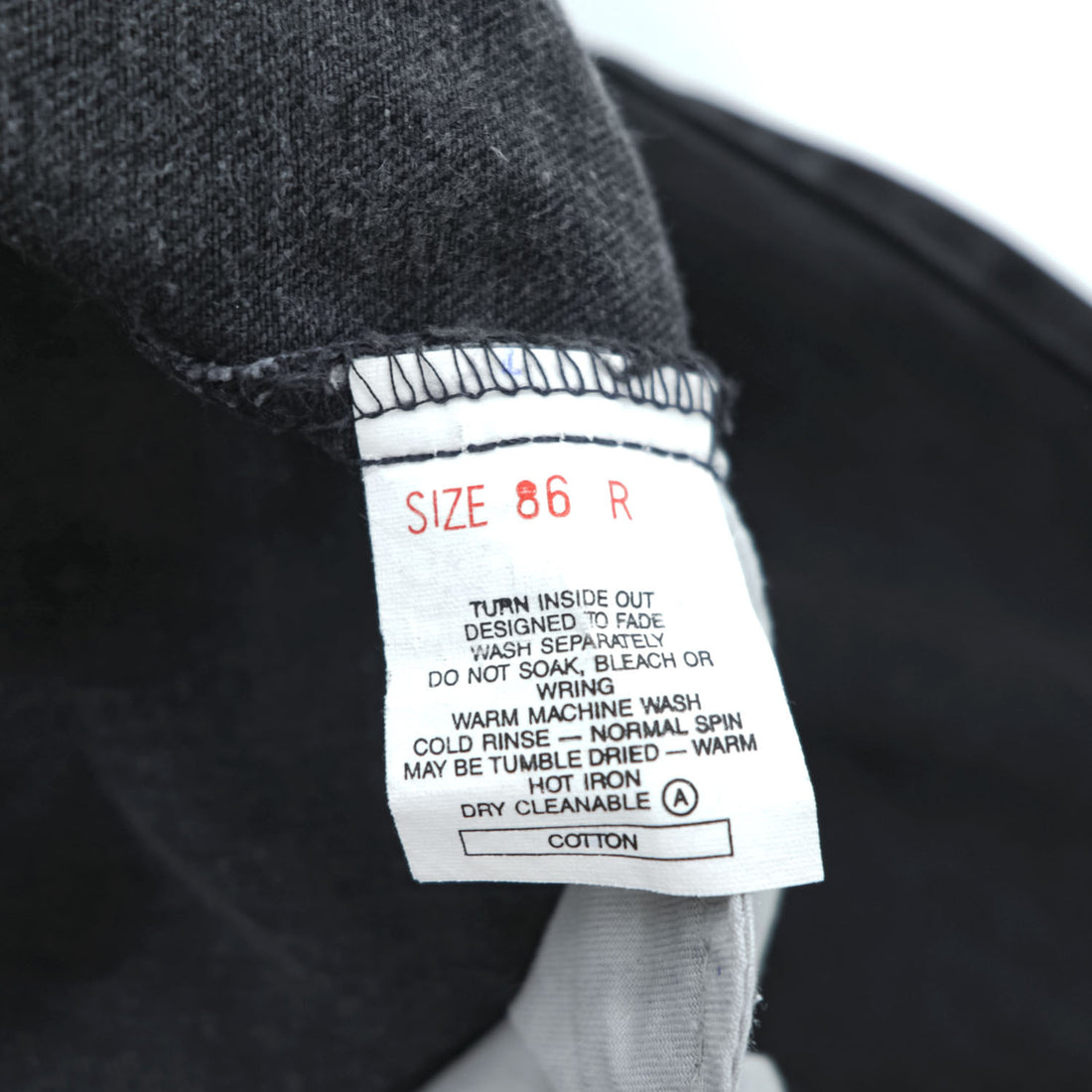 Levi's 90年代 ヴィンテージ 504 ルーズストレート ブラックデニムパンツ ジーンズ L ボタン裏341 ジッパーフライ 504 0260 オーストリア製