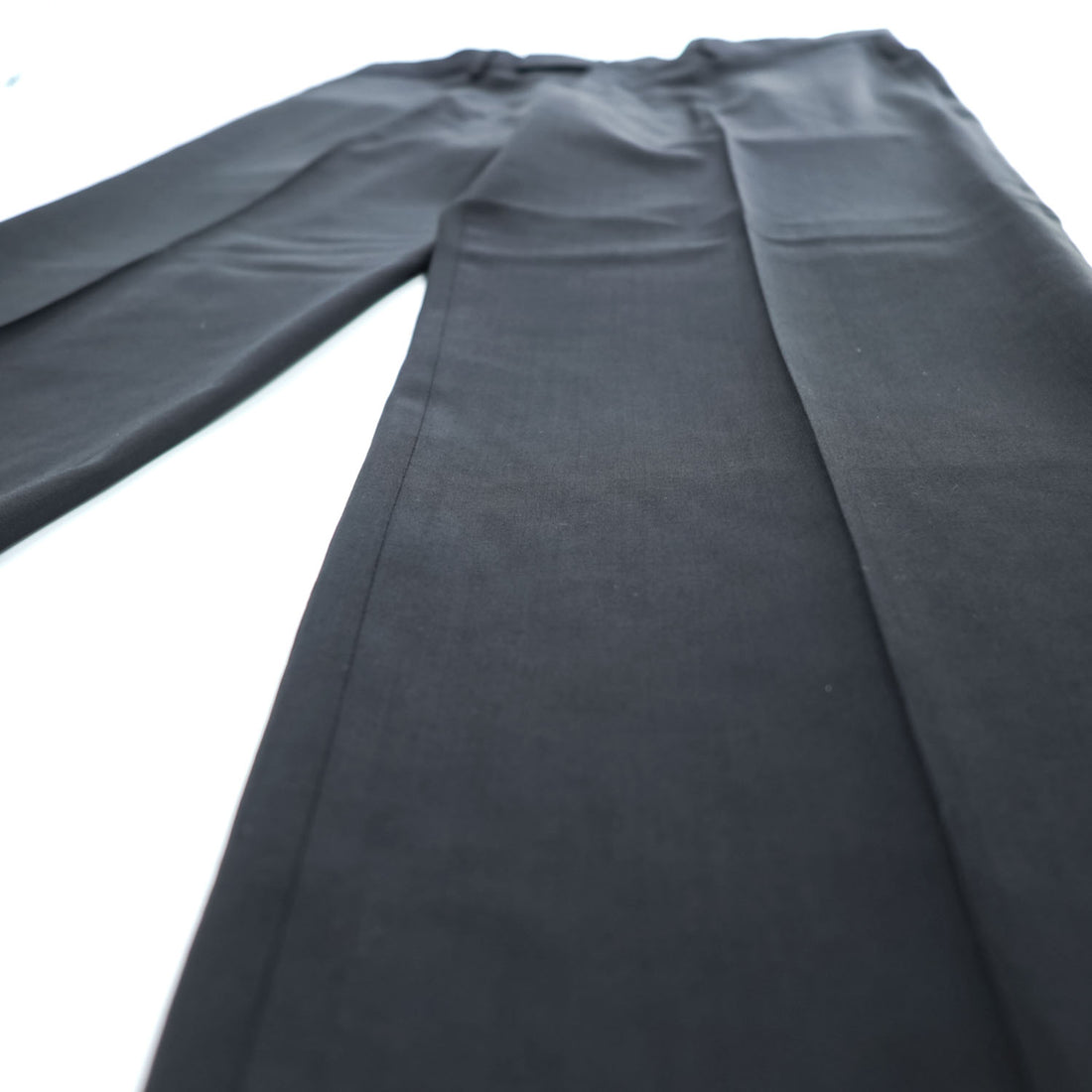 HUGO BOSS センタープレス スラックス ドレスパンツ XL ブラック クロアチア製