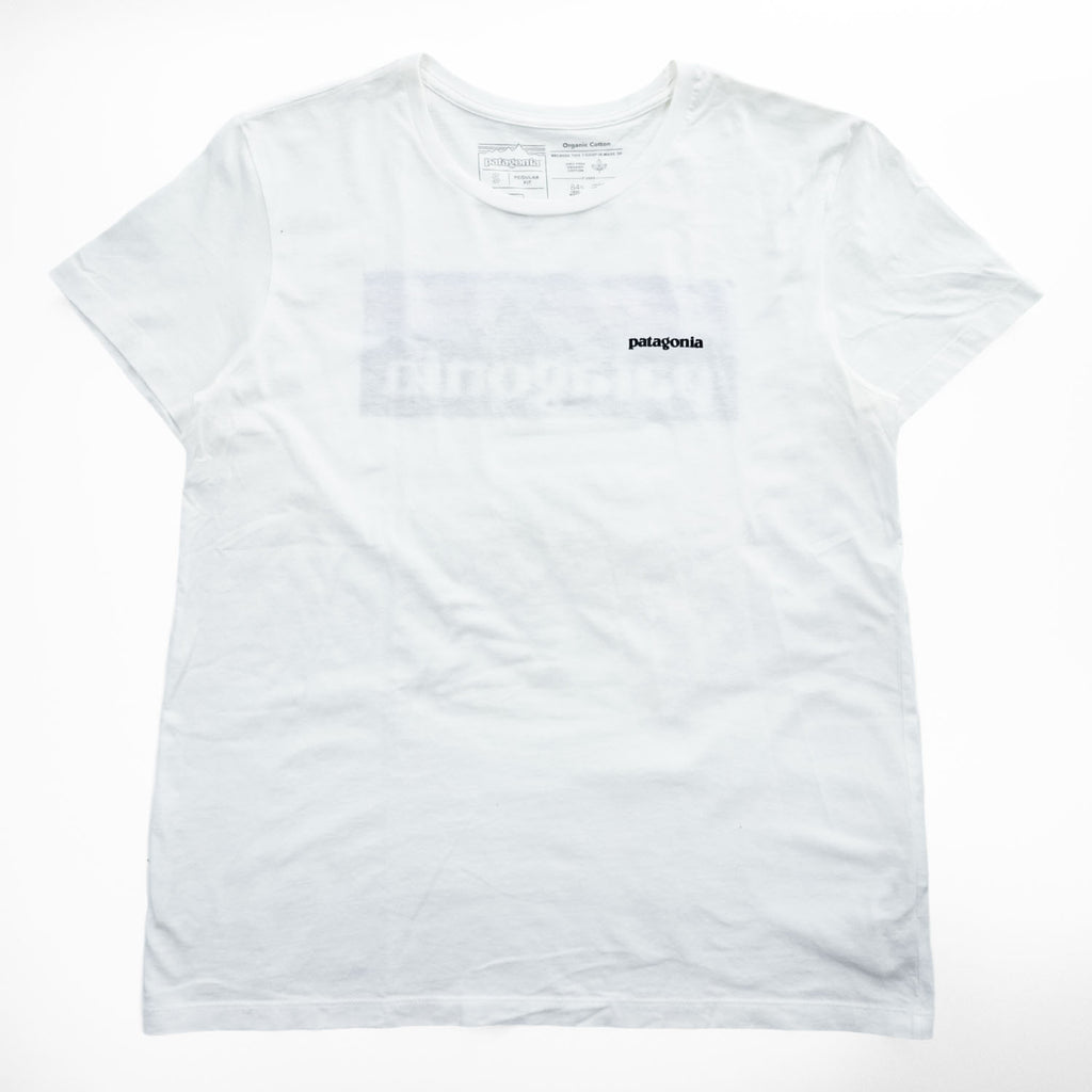 Patagonia P-6 Logo Organic Cotton T-Shirt S White Back Print Crew Neck Regular Fit 38587