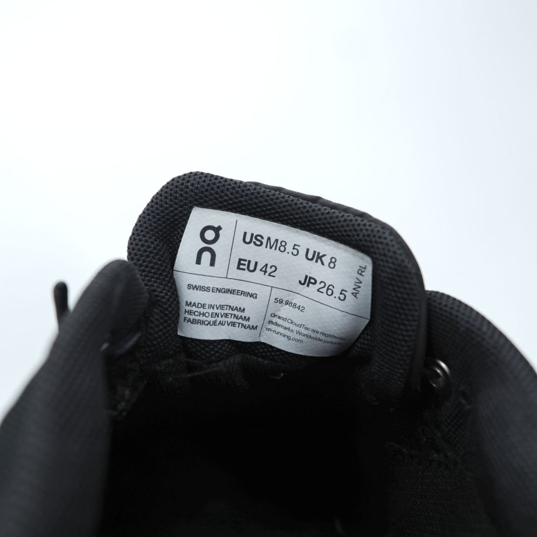 On クラウド5 Cloud 5 Waterproof ランニングシューズ スニーカー 26.5cm ブラック 防水 59.98842