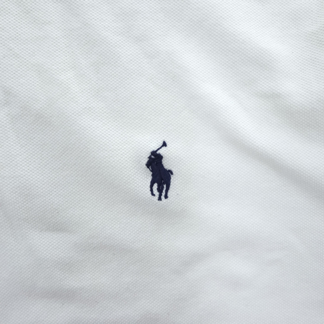 Polo Ralph Lauren Men's White Cotton Polo Shirt Navy Pony Embroidery M (flat chest 54cm) Side Slit