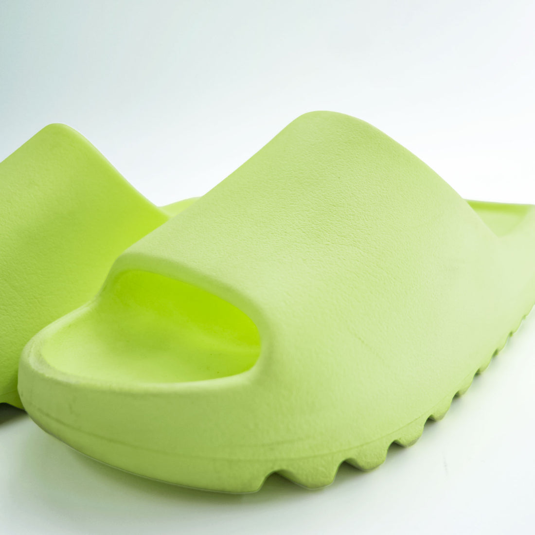 adidas イージー スライド YEEZY SLIDE サンダル 26cm ライムグリーン EVA シャークソール KANYE WEST