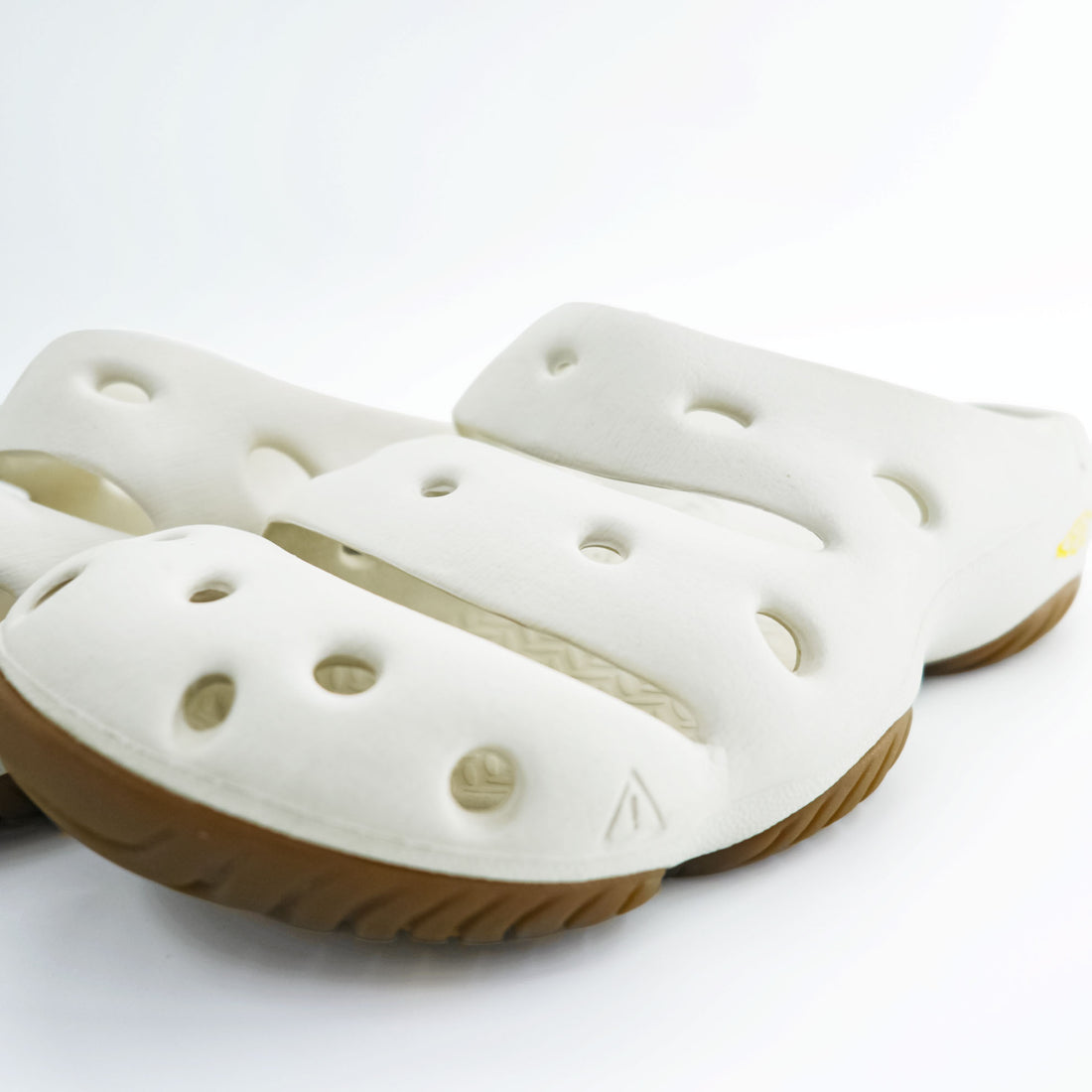 KEEN Clog Sandals White/Brown EVA Slip-On Vent Holes Lightweight Size JP 28cm (US 10)
