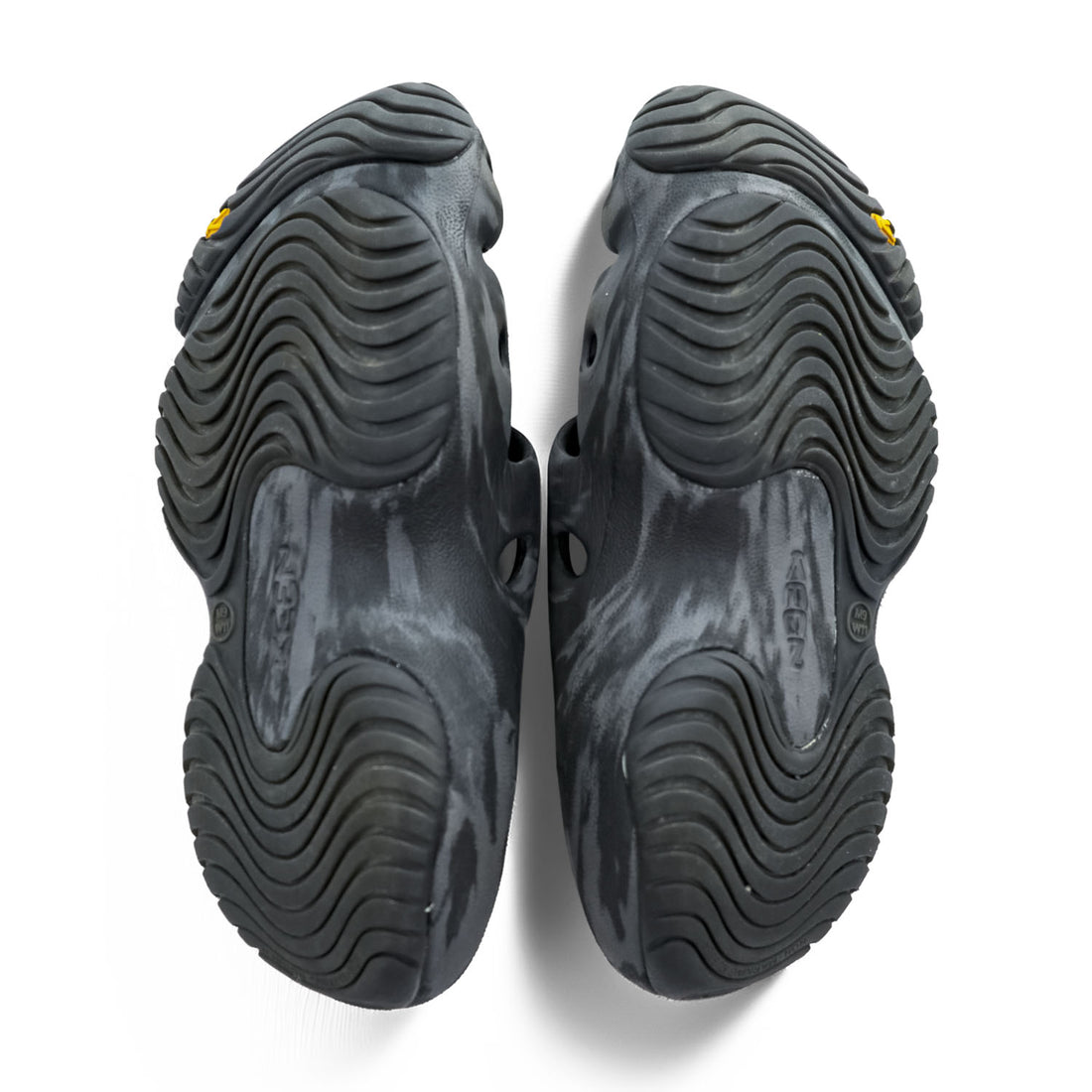 KEEN ヨギ YOGUI クロッグサンダル 26cm ブラック グレー 総柄 BLACK MABLE