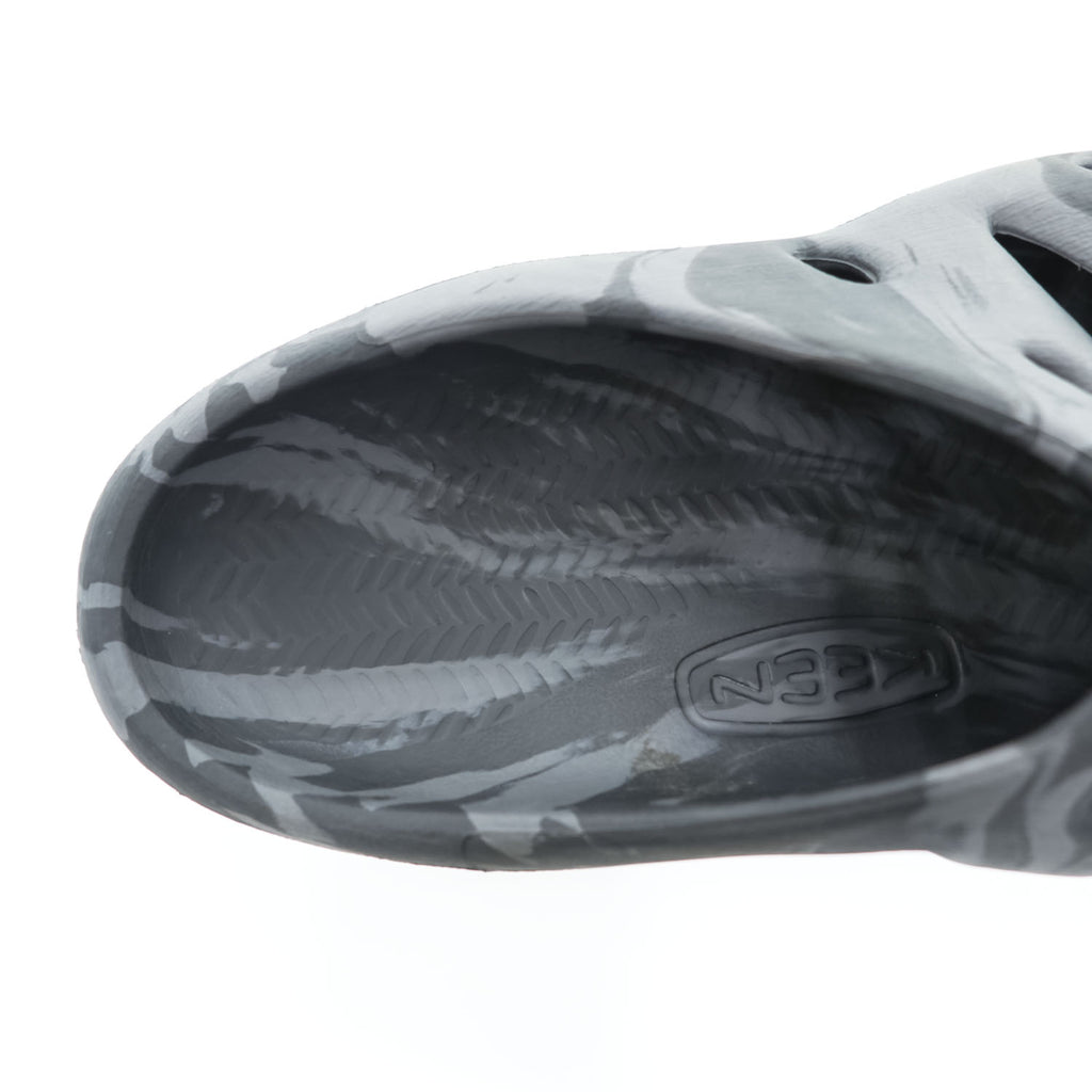 KEEN ヨギ YOGUI クロッグサンダル 26cm ブラック グレー 総柄 BLACK MABLE