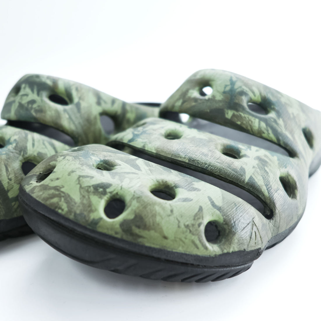 KEEN ヨギ YOGUI ARTS クロッグ サンダル 28cm カーキ グリーン CAMO GREEN カモフラ 1002034
