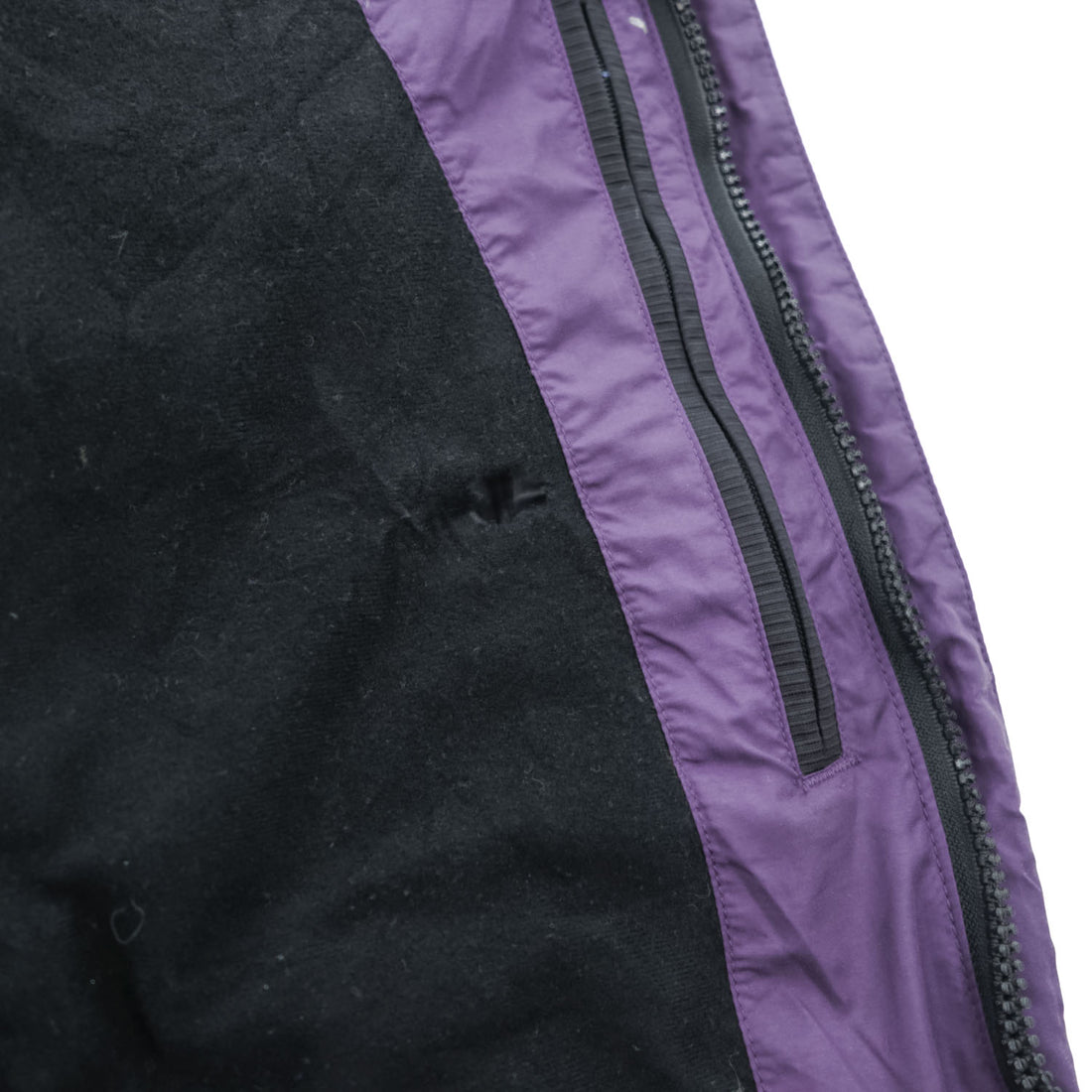 Vintage Marmot Gore-Tex 2 Ply Women's Ski Mountain Jacket Purple Black Hooded Shell Size S