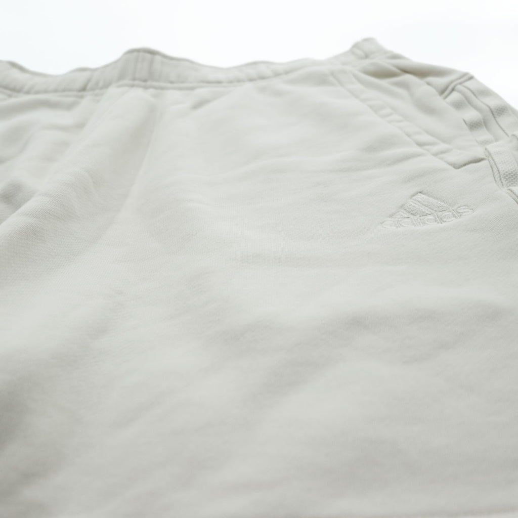 adidas KUE44 IT0917 3-Stripes Sweat Shorts Ivory Cotton Fleece Shorts Asia XL Made in Vietnam