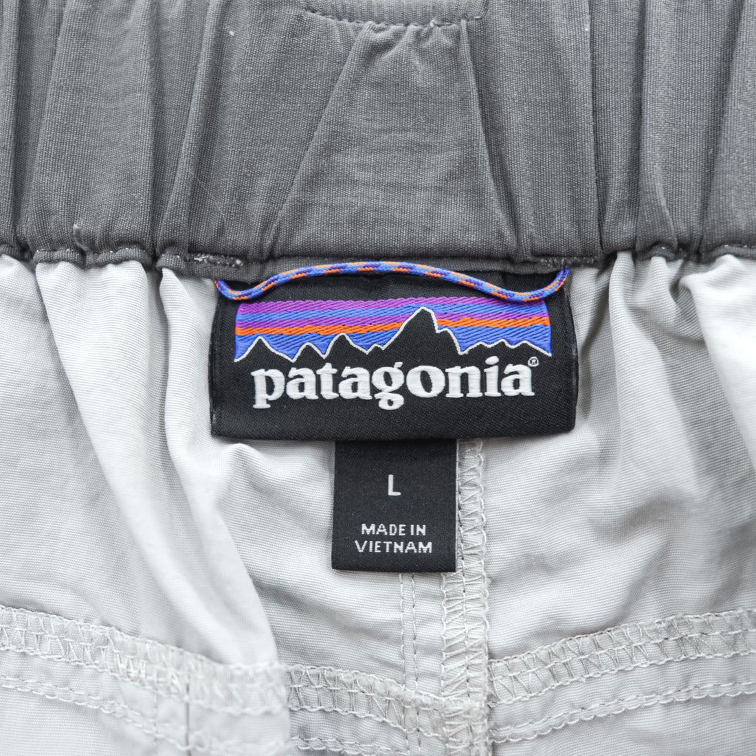 Patagonia ナイロンショーツ アウトドア ショートパンツ ハーフパンツ L グレー ジップポケット STY82126 SP17