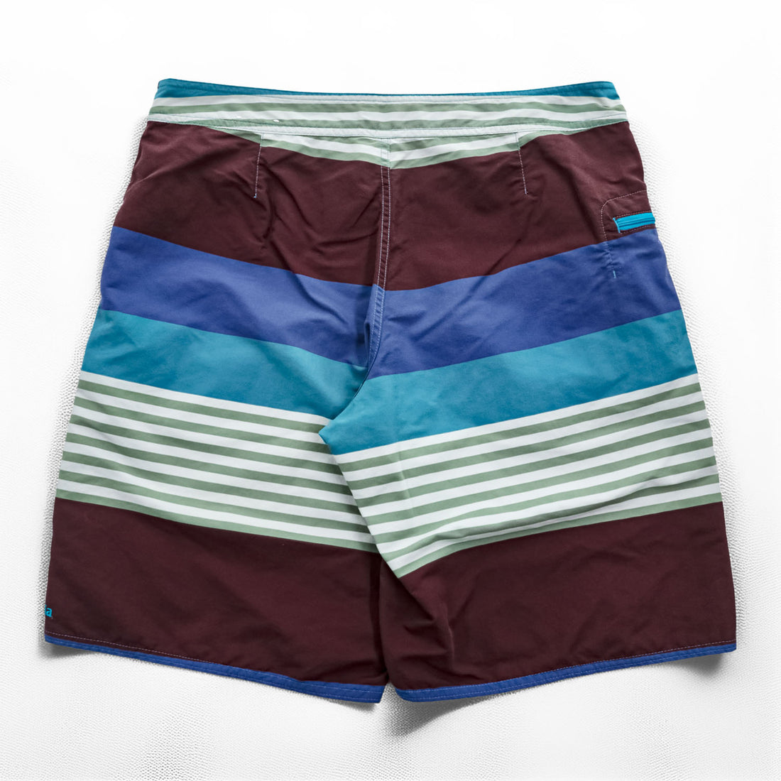 Patagonia ボードショーツ Wavefarer Board Shorts ナイロンショートパンツ ハーフパンツ L ボルドー ブルー グリーン マルチカラー ボーダー 86558