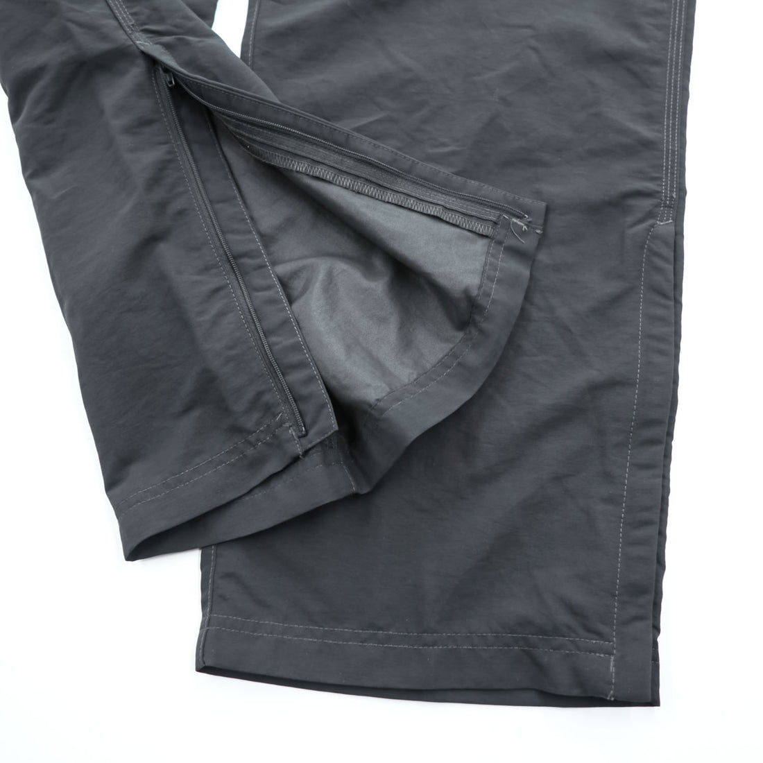 The North Face Paramount Convertible Hiking Cargo Pants Charcoal Gray Zip Off Nylon Belted Men’s L