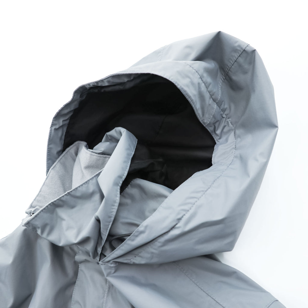 THE NORTH FACE マウンテンパーカー シェル RESOLVE 2 JACKET レインジャケット M グレー 防水 リップストップ フード収納式 DRYVENT 透湿 NF0A2VD5