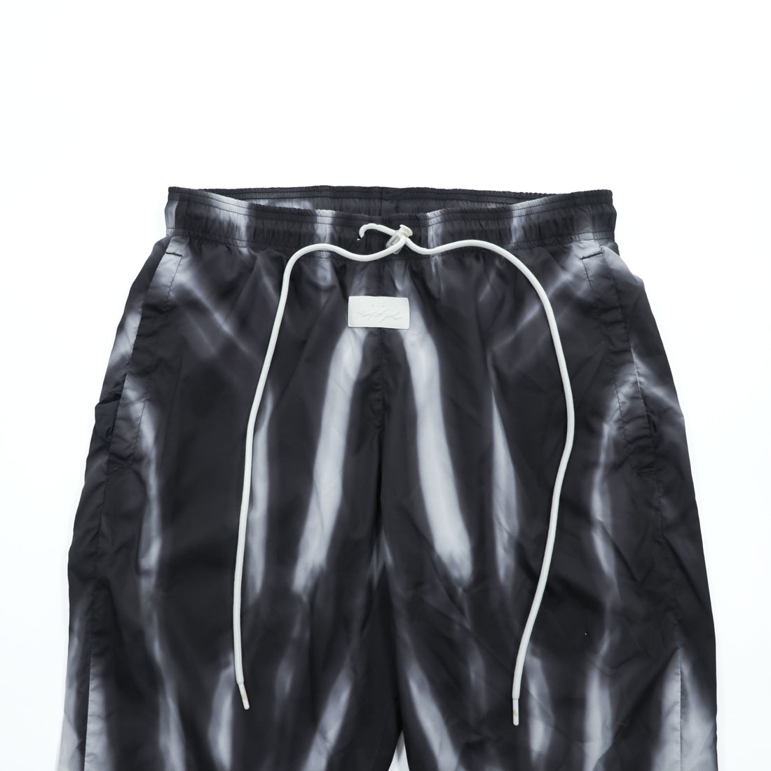 FEAR OF GOD × NIKE トラックパンツ ALLOVER PRINT PANTS ジャージ M ブラック グレー 総柄 ドローコード BV8737-010
