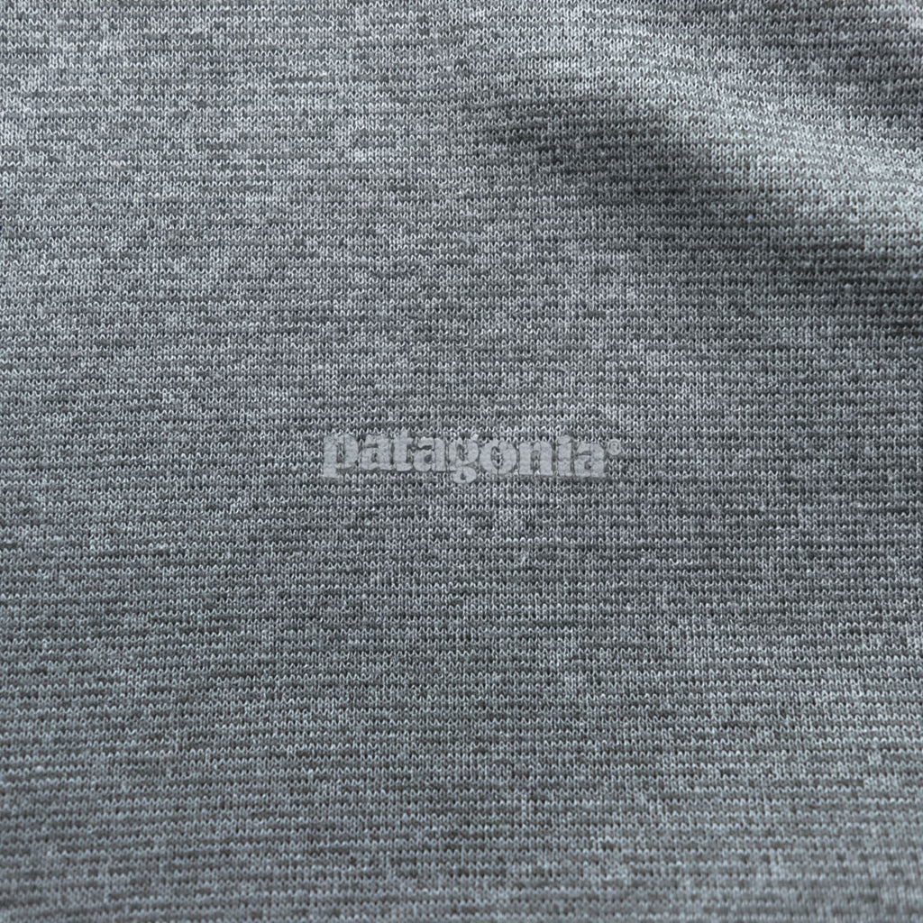 Patagonia Long Sleeve T-Shirt, XL, Grey, Stretch Capilene 3 Midweight Zip Neck Pullover 44441